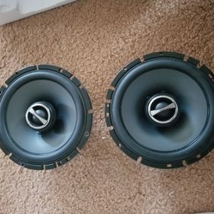 Alpine car speakers